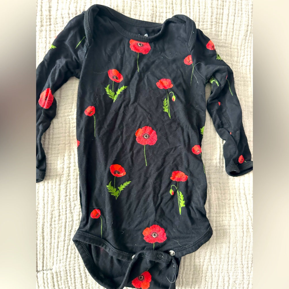 Kyte baby onesie poppy